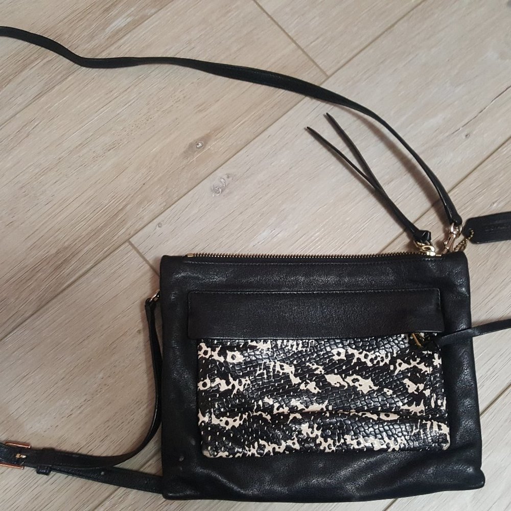 Coach Madison Felicia Crossbody Python - LI/Black